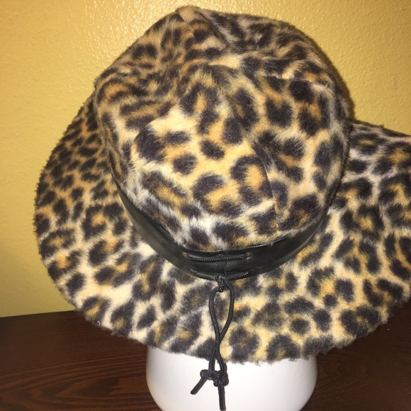 VTG Barnrr animal print hat - Picture 3 of 7